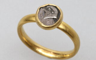 900er Ring mit antiker Münze